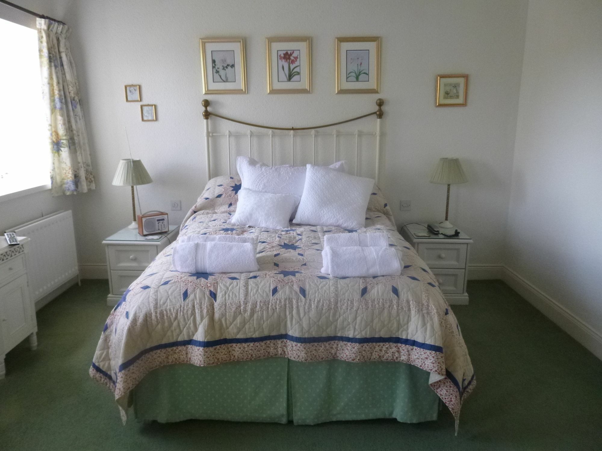 The Gin Gan Bed & Breakfast เฮกแซม ภายนอก รูปภาพ